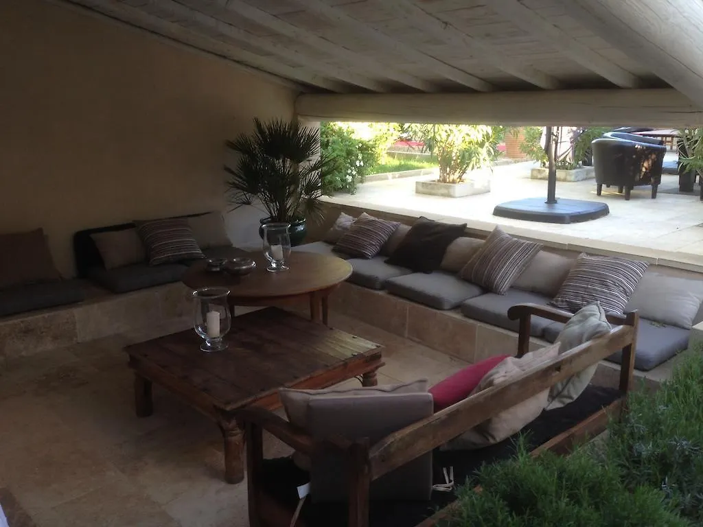 Hotel Haras Saint Esteve Penzion Saint-Andiol