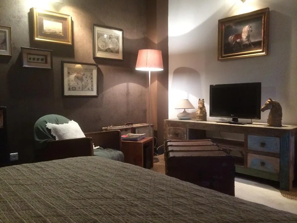 Haras Saint Esteve Hotel Guest house Saint-Andiol
