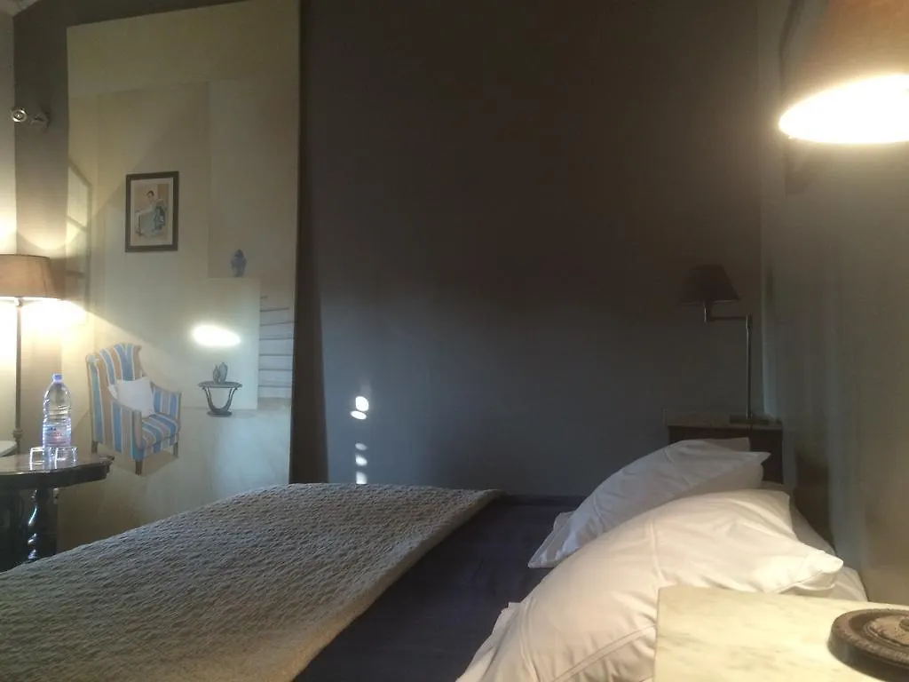 Guest house Haras Saint Esteve Hotel