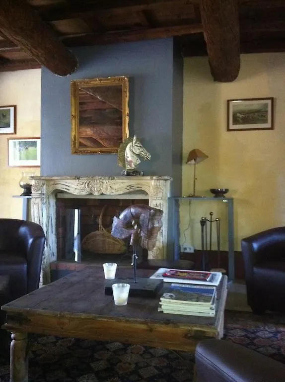 Guest house Haras Saint Esteve Hotel