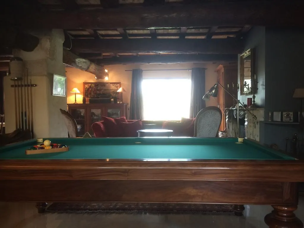 Guest house Haras Saint Esteve Hotel