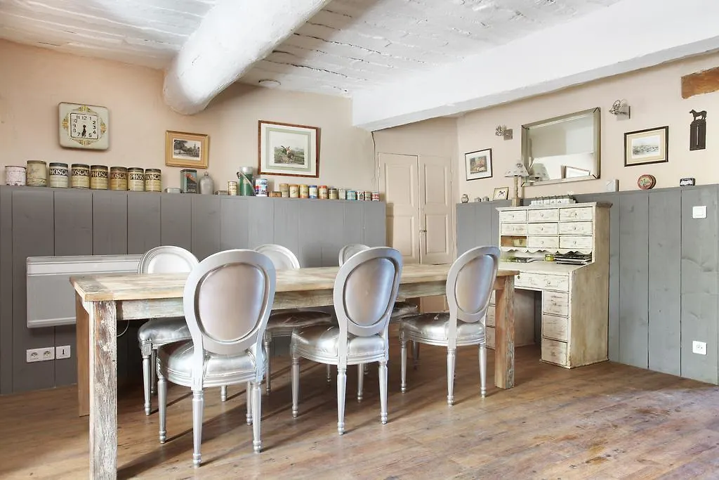 Guest house Haras Saint Esteve Hotel